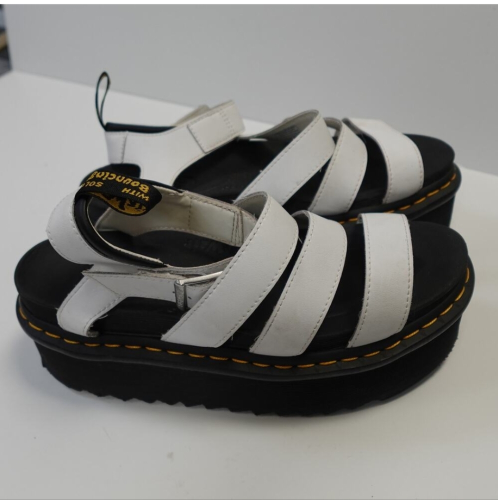Doc Martens Blaire White Platform Sandals With Black Sole Sz 9 Y2K 90s Style